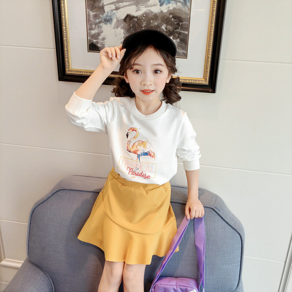 Μοντέρνο παιδικό  σετ  - μπλούζα και φούστα