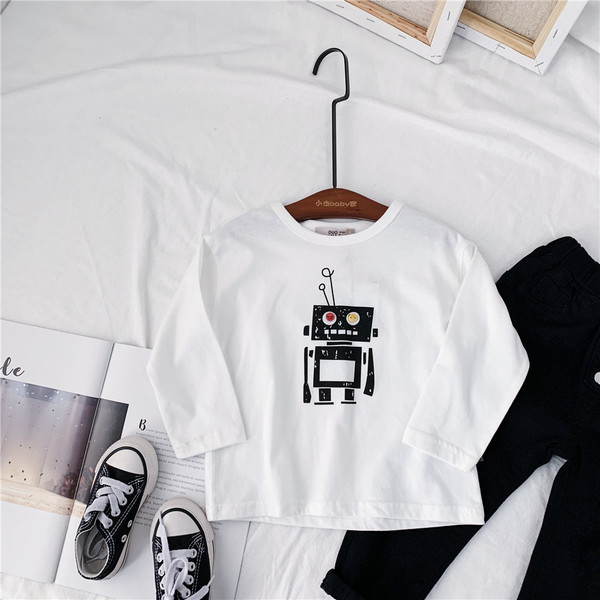 Μοντέρνα παιδική μπλούζα σε λευκό χρώμα