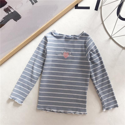 Modern gyerekblúz több színben, mintával