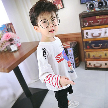 Παιδική μπλούζα για αγόρια με εφαρμογή και ριγέ μανίκια - δύο χρώματα