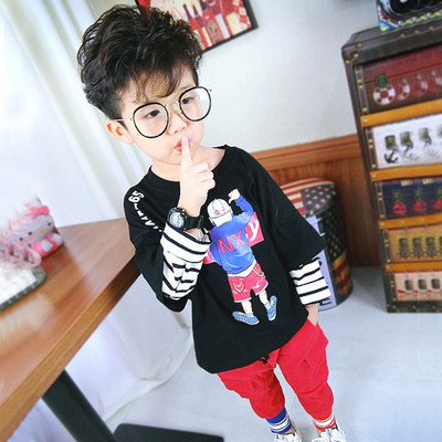 Παιδική μπλούζα για αγόρια με εφαρμογή και ριγέ μανίκια - δύο χρώματα