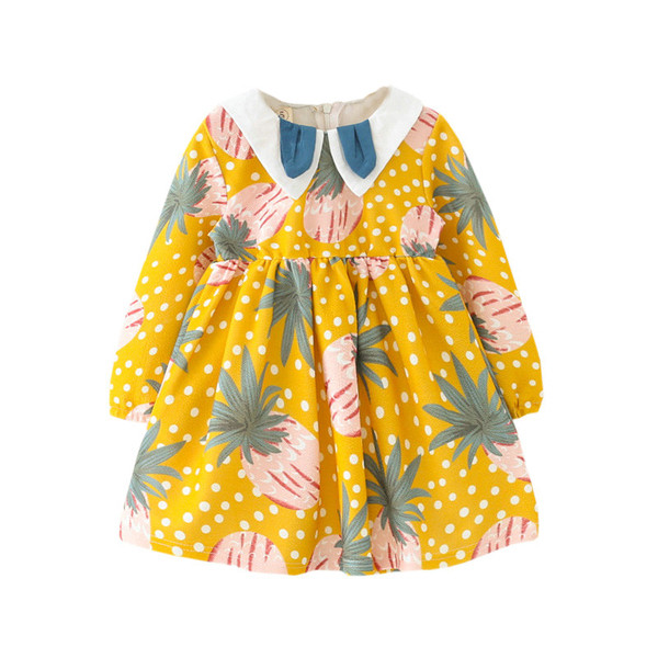 Rochie moderna pentru copii de culoare galbena cu guler alb si aplicatie