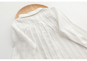 Μοντέρνο παιδικό πουκάμισο για κορίτσια σε λευκό χρώμα με κεντήματα