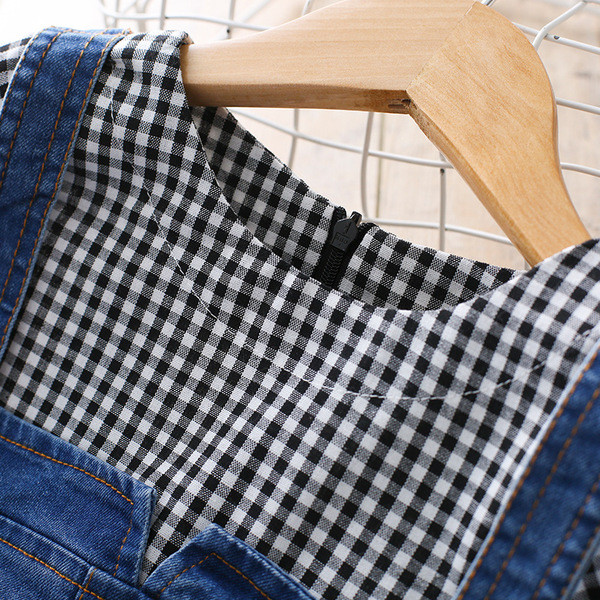 Jelenlegi gyerek farmer ruha szabású modell