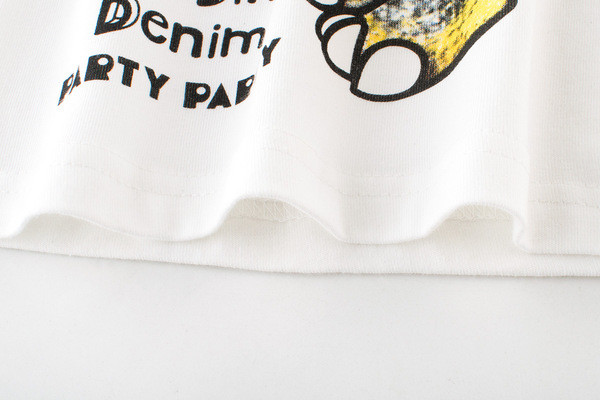 Bluza pentru copii pentru baieti alb cu aplicatie