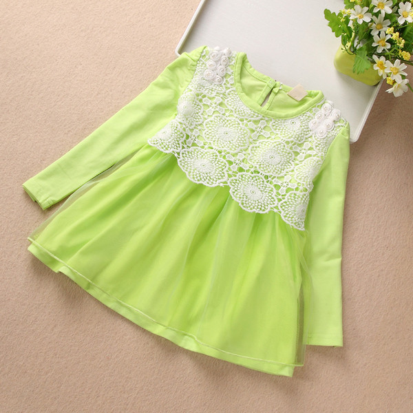 Model modern de croi rochie pentru copii cu dantela in mai multe culori