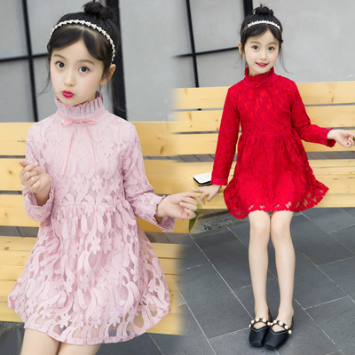 Стилна детска рокля с висока яка в червен и розов цвят