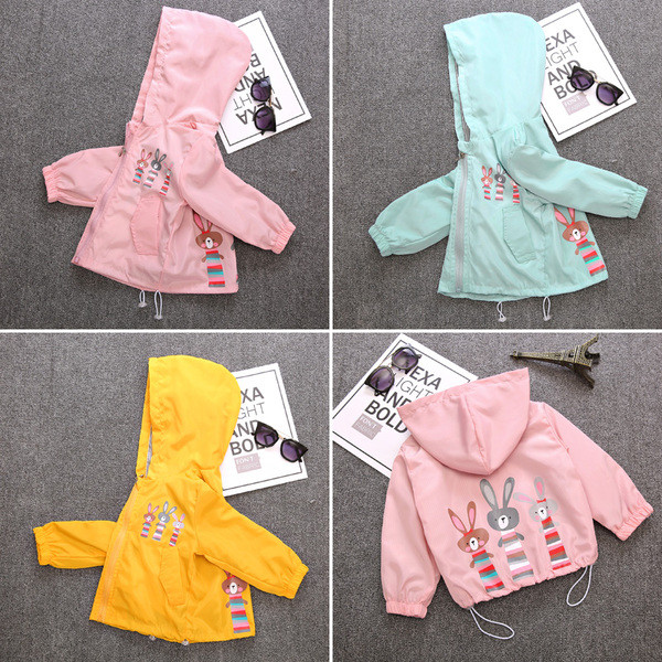 Παιδικό ανοιξιάτικο μπουφάν για κορίτσια με εφαρμογή κουνελιού σε ροζ, κίτρινο και μπλε χρώμα