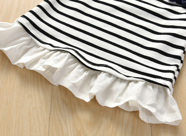 Παιδική ριγέ μπλούζα για κορίτσια σε μαύρο και κόκκινο χρώμα