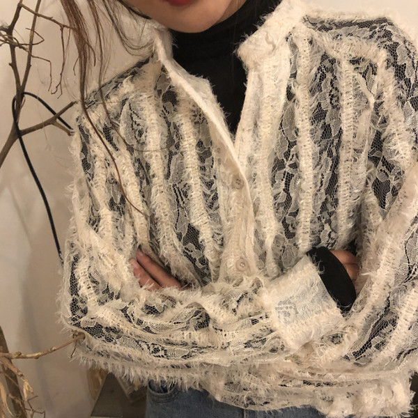 Stílusos női csipkeing két színben