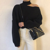 Stílusos női blúz nyitott váll, három színben