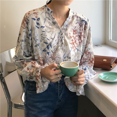 Κομψό γυναικείο πουκάμισο με floral στοιχεία σε δύο χρώματα