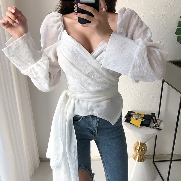 Stílusos női ing, hosszú ujjal és V-nyakkal, három színben