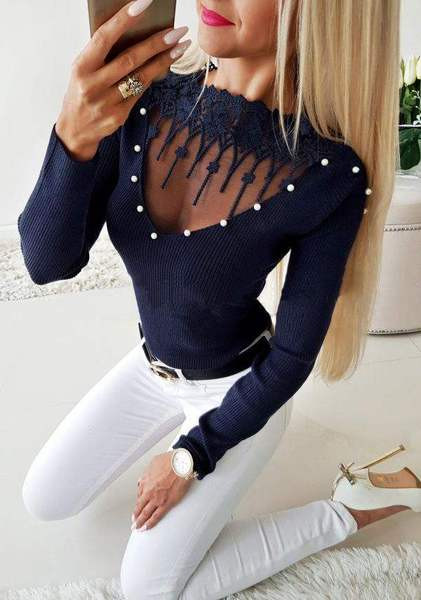 Μοντέρνα γυναικεία μπλούζα με διαφανή στοιχεία και πέρλες σε δύο χρώματα