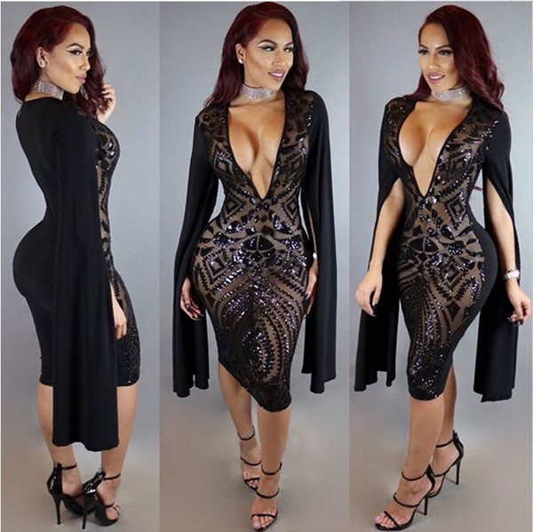 Актуална дамска рокля с дълбоко V-образно деколте в черен цвят 