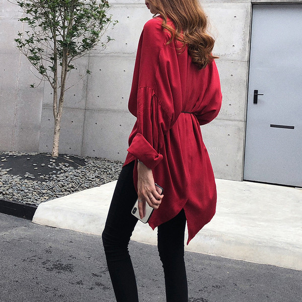 Елегантна дамска туника в син и червен цвят