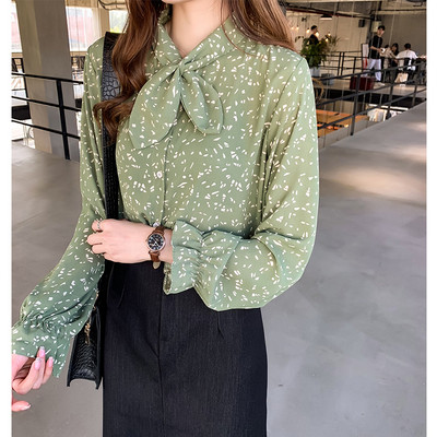 Stílusos női ing három színű szalaggal