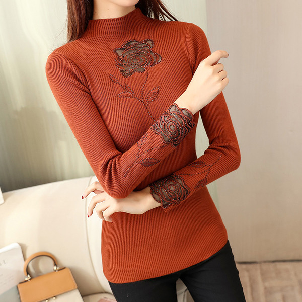 Bluză de damă modernă cu motive florale în mai multe culori