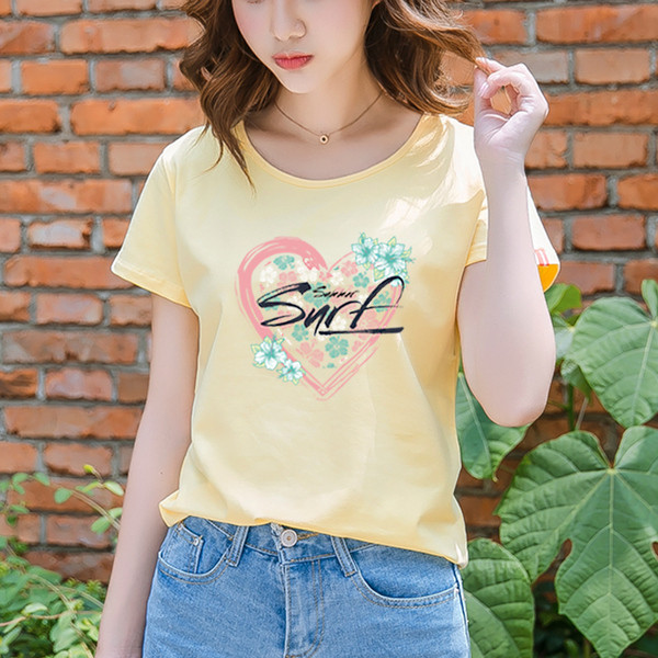 Μοντέρνο γυναικείο T-shirt με εκτύπωση σε διάφορα χρώματα