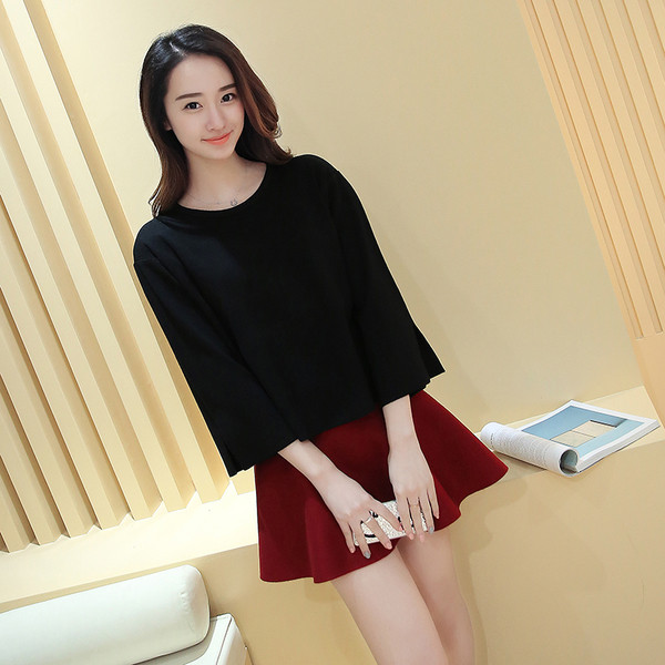 Κομψή γυναικεία  μπλούζα με μανίκι 3/4 σε διάφορα χρώματα