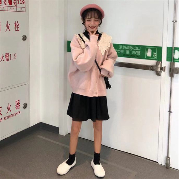 Női lezser szabású fekete színű ruha