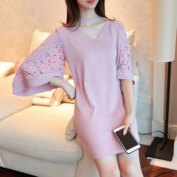 Stílusos női ruha csipkeujjal több színben