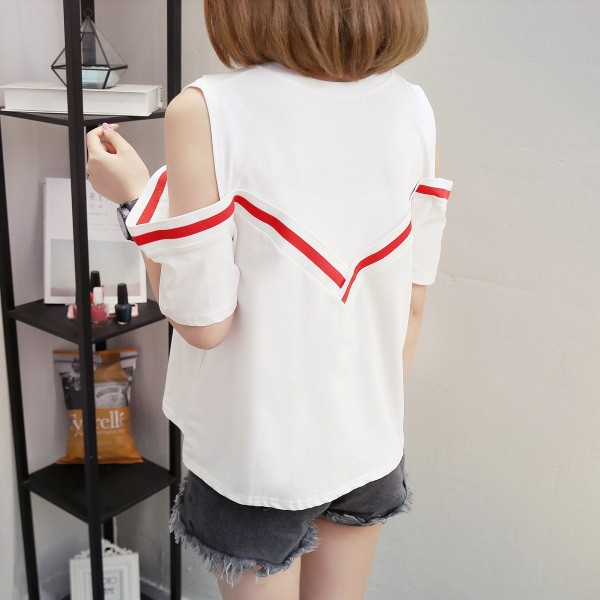 Γυναικεία μπλούζα με  κοντό μανίκι σε λευκό και μαύρο χρώμα 