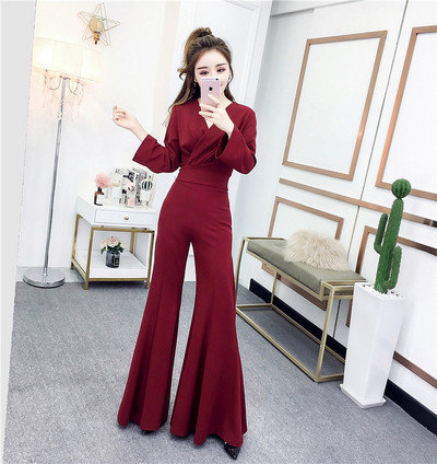 Stílusos női kétrészes szett fekete és piros színben