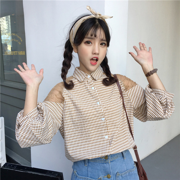 Modern női ing csipkével a vállán három színben