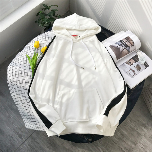 Lezser férfi pulóver kapucnival és zsebbel, három színben