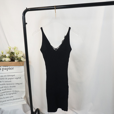 Κομψό γυναικείο φόρεμα  Λεπτό μοντέλο με λεπτές λουρίδες και δαντέλες σε διάφορα χρώματα