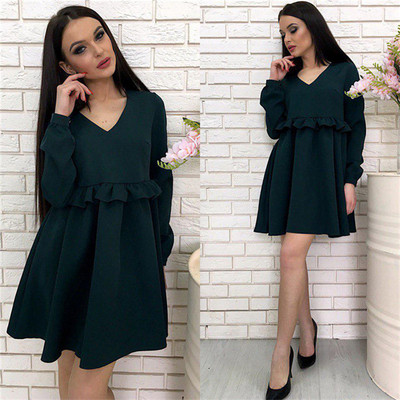 Modern női szabású ruha V-nyakkal több színben