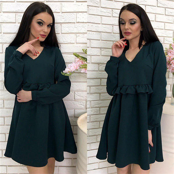 Modern női szabású ruha V-nyakkal több színben