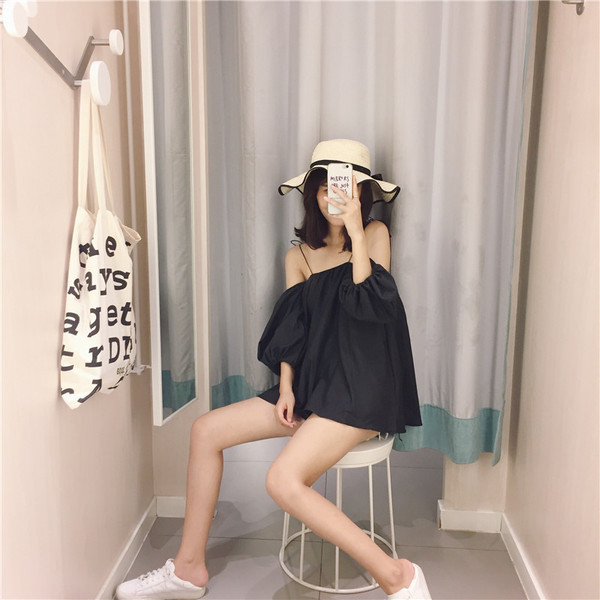 Cămașă casual de damă cu umerii deschiși și curea