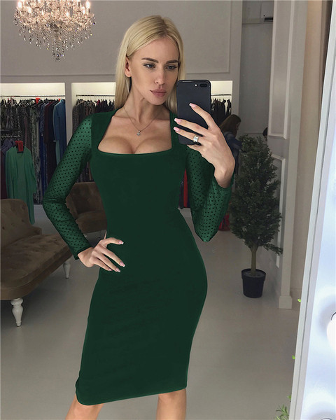 Modern ruha Slim-modell csipkeujjal több színben