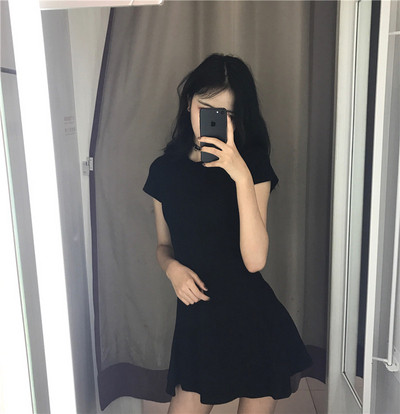 Sima női ruha rövid ujjal, három színben