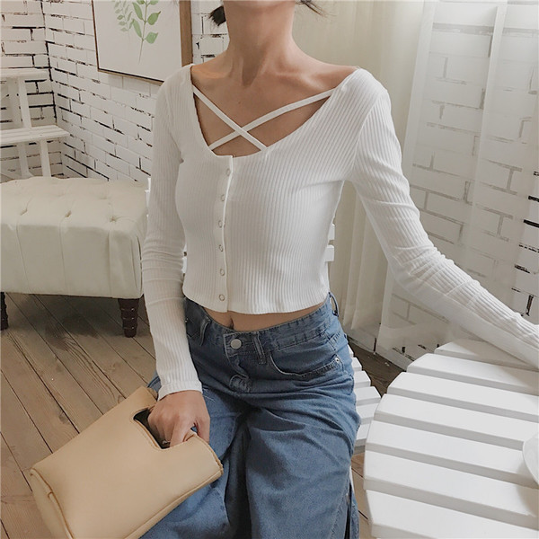 Γυναικεία κοντή καθημερινή  μπλούζα με κουμπιά σε δύο χρώματα