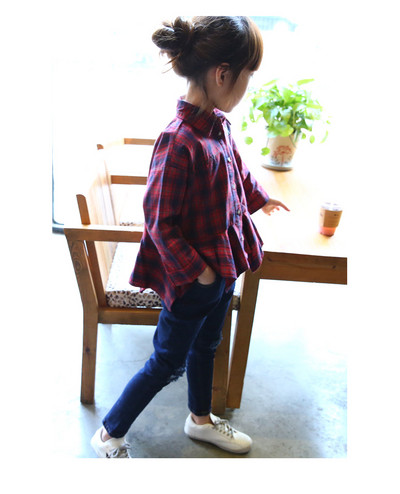 Modern gyerek kockás ing lányoknak kivágott modell