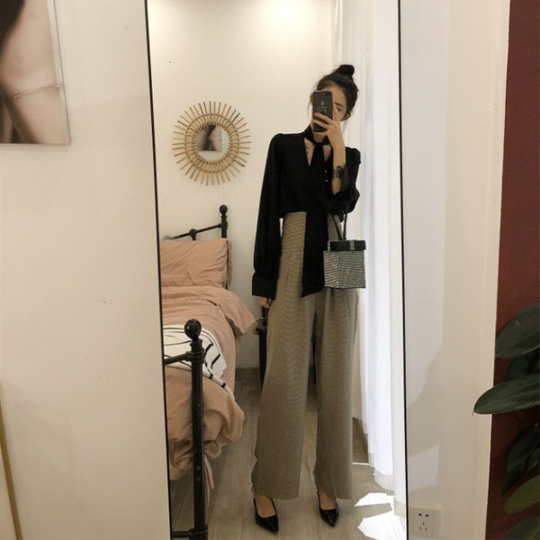 Elegáns női nadrág magas derékkal