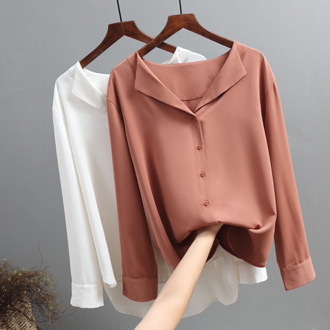 Elegáns női ing három színben, V-formával