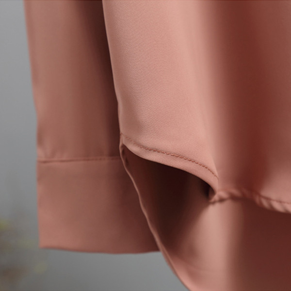 Elegáns női ing három színben, V-formával