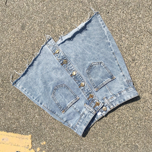 Lezser női farmerszoknya gombokkal