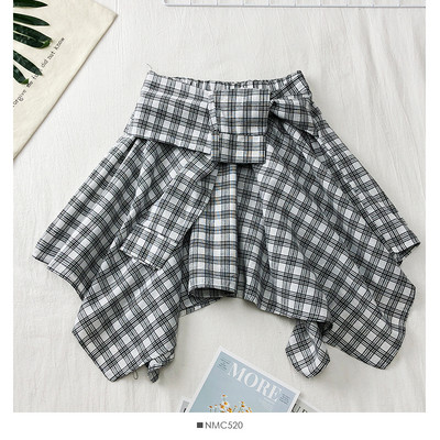 Aktuális női kockás szoknya különböző színekben