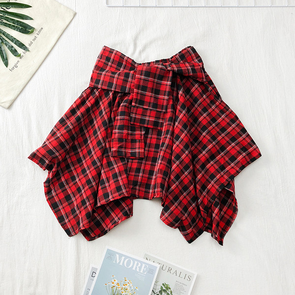 Aktuális női kockás szoknya különböző színekben