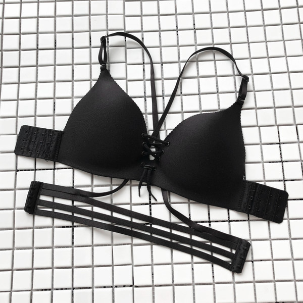 Μοντέρνο  γυναικείο σουτιέν σε δύο χρώματα