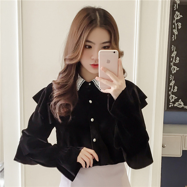 Stílusos női bársony ing csipkével, két színben