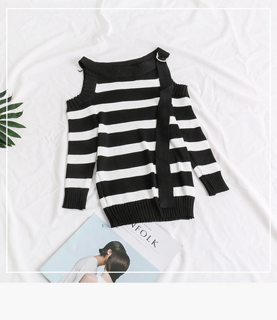 Lezser női csíkos blúz nyitott váll