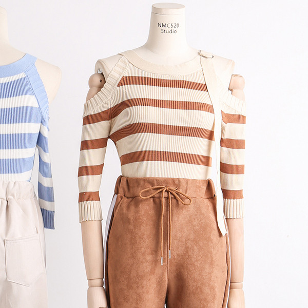 Lezser női csíkos blúz nyitott váll