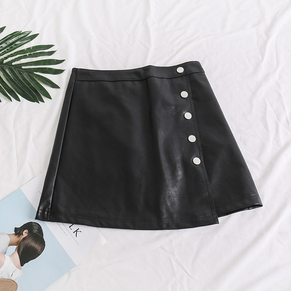 Aktuális női szoknya öko bőrből három színben