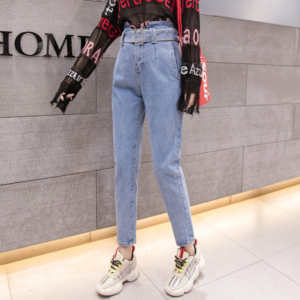 Μοντέρνα γυναικεία τζιν  με ψηλή μέσης και ζώνης σε δύο χρώματα